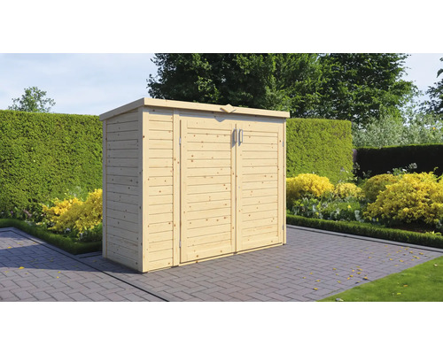 Drevená vonkajšia skriňa v záhrade