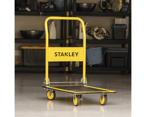 Logo Stanley na žltom transportnom vozíku