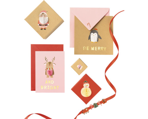 Dekoratívne vianočné pohľadnice a darčekové balenia s vianočnými motívmi