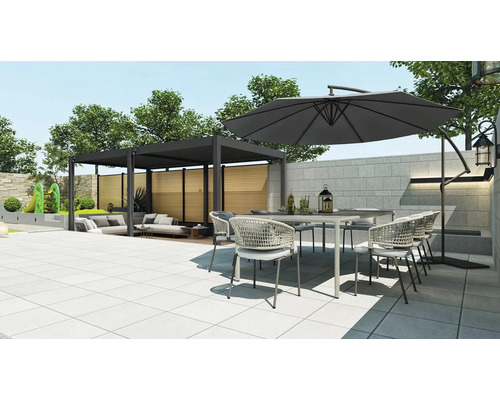 Záhrada so sedením, slnečníkom a pergolou