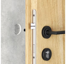 Dvere s priezorníkom, zámkom a kľučkou