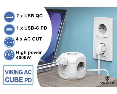 Napájacia kocka VIKING AC Cube PD s USB portami vedľa notebooku a elektrickej zásuvky