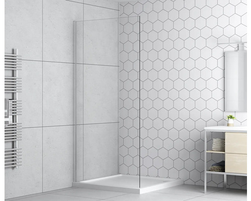 Svetlá kúpeľňa so sprchovacím kútom, umývadlom a radiátorom