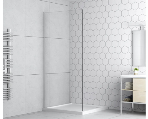 Kúpeľňa so sprchovacím kútom, umývadlovou skrinkou a rebríkovým radiátorom