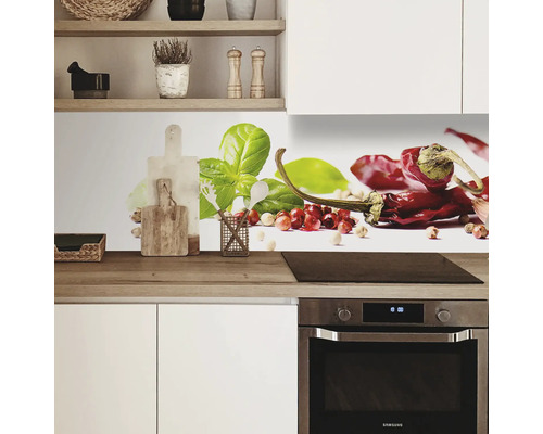 Kuchynská zástena s motívom chilli a bazalky