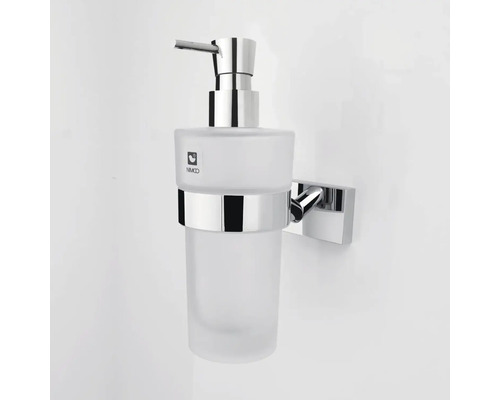 Nástenný dávkovač mydla zo skla a kovu