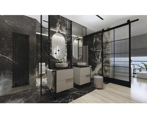 Kúpeľňa s dvojitým umývadlom, zrkadlom a radiátorom pred mramorovou stenou