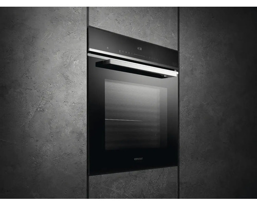 Vstavaná rúra s dizajnom z nehrdzavejúcej ocele do kuchyne