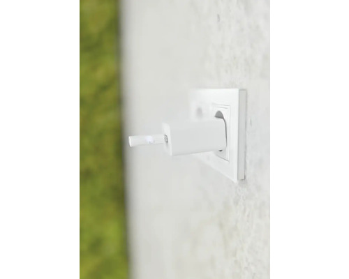 Nabíjačka s USB konektorom v zásuvke
