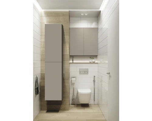 Moderná kúpeľňa s toaletou, závesnou skrinkou a skrinkou pod umývadlo