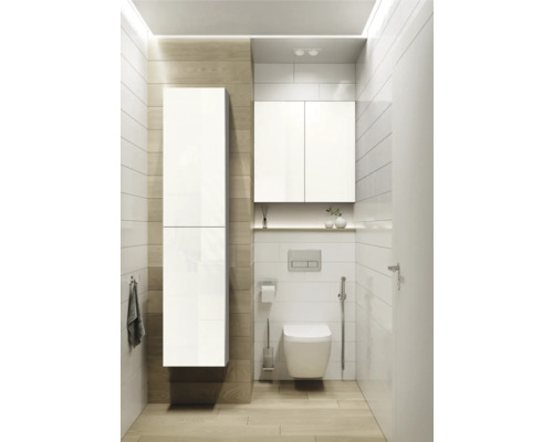 Moderná kúpeľňa s toaletou, umývadlom, kúpeľňovým nábytkom a uterákom