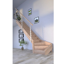 Drevené schodisko s nerezovým zábradlím vo svetlej miestnosti.