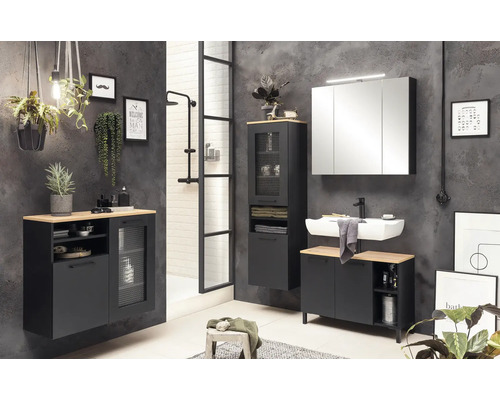 Moderný kúpeľňový set s umývadlom, zrkadlovou skrinkou a spodnými skrinkami v tmavom prevedení.