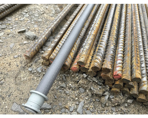 Výstužná oceľ a zemný sondový kolektor