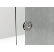 Okrúhla kovová kľučka dverí na sklenených dverách