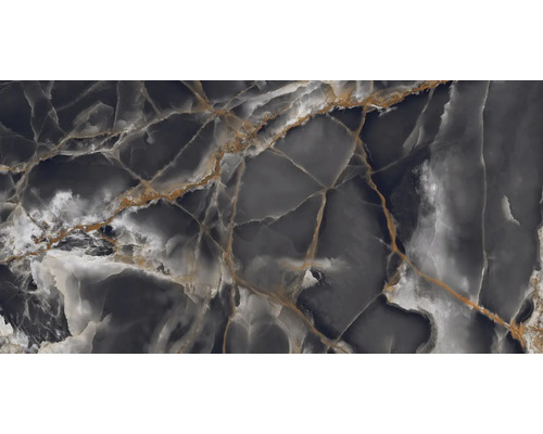 Detailný záber onyxovej dlaždice s mramorovou štruktúrou.