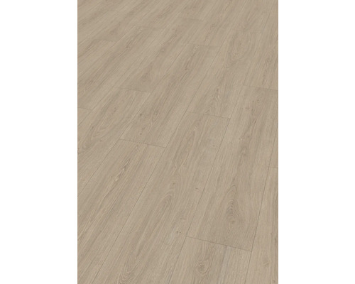 Svetlá laminátová podlaha s drevenou štruktúrou