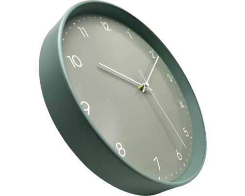 Okrúhle nástenné hodiny s ciferníkom