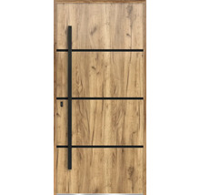 Drevené dvere s kľučkou a vodorovnými ozdobnými lištami