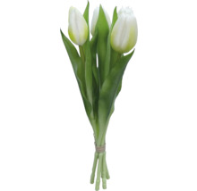 Kytica umelých tulipánov, zviazaná