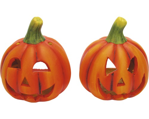 Dve Halloweenske tekvicové lampáše s vyrezávanými tvárami
