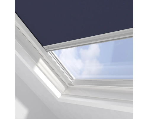 Strešné okno so zatemňovacou roletou
