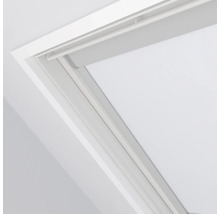 Strešné okno so zatemňovacou roletou