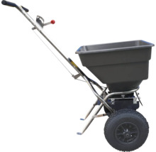 Ručný rozmetávač pre záhradné potreby