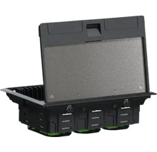 Stolová zásuvka s otvoreným vekom