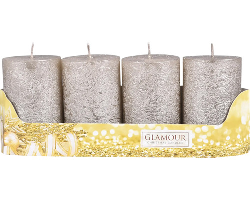 Sviečka adventná rustikálna 5x8cm, 4ks metal šampaň Štyri strieborné valcové sviečky v kartónovej krabici
