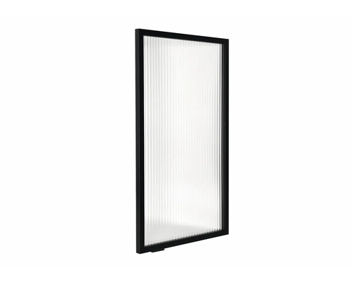 Sprchová stena s ryhovaným sklom a čiernym rámom