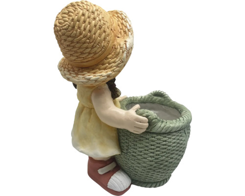 Dekoratívna figúrka dievčaťa s košom ako kvetináč do záhrady