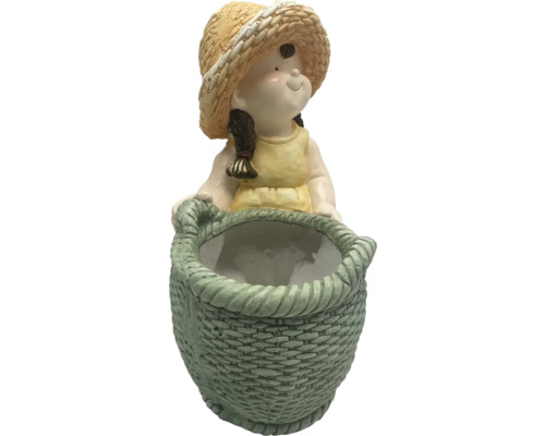 Dekoratívna dievčenská figúrka s košíkom ako kvetináč do záhrady
