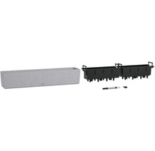 Kvetináč so zavlažovacím systémom a ukazovateľom hladiny vody