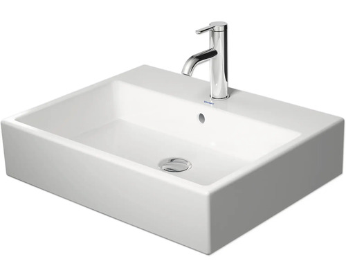 Obdĺžnikové keramické umývadlo na dosku s vodovodnou batériou