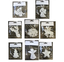 Sada ozdôb na vianočný stromček s rôznymi motívmi v balení