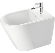 Biele závesné bidet s batériou do kúpeľne.