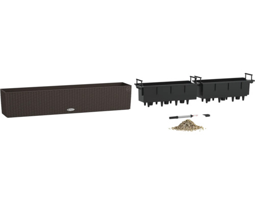 Hnedý kvetináč so zavlažovacím systémom a príslušenstvom