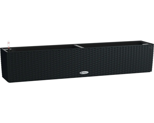 Kvetináč so zavlažovacím systémom