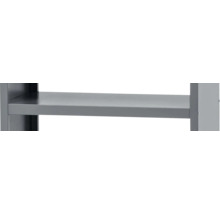 Detail kovového regálu