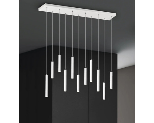 Moderné závesné svietidlo s valcovými tienidlami zavesenými na obdĺžnikovom stropnom držiaku.