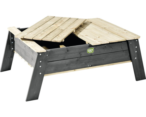 Drevené pieskovisko s vekom na zakrytie piesku