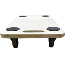 Drevené kolieska na nábytok s otvorom pre rukoväť a kolieskami