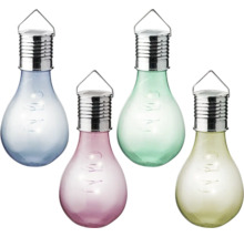 Solárne svietidlá rôznych farieb v tvare žiarovky