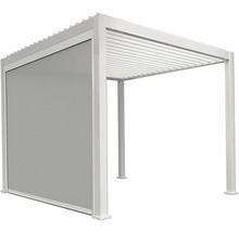 Pergola s lamelovou strechou a zástenou