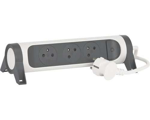 Predlžovací kábel s tromi zásuvkami a vypínačom