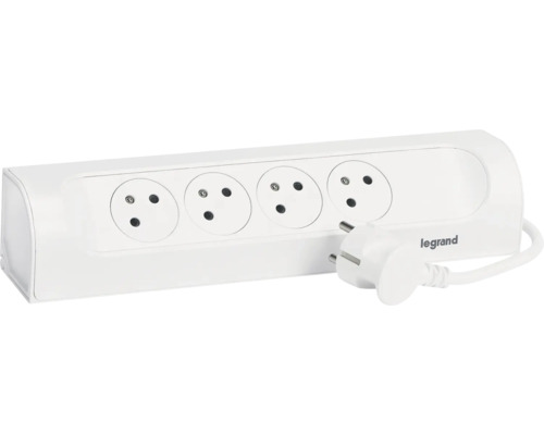 Predlžovací kábel so štyrmi zásuvkami a zástrčkou