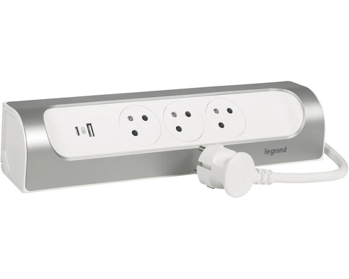 Predlžovací kábel s tromi zásuvkami a dvoma portami USB od spoločnosti Legrand