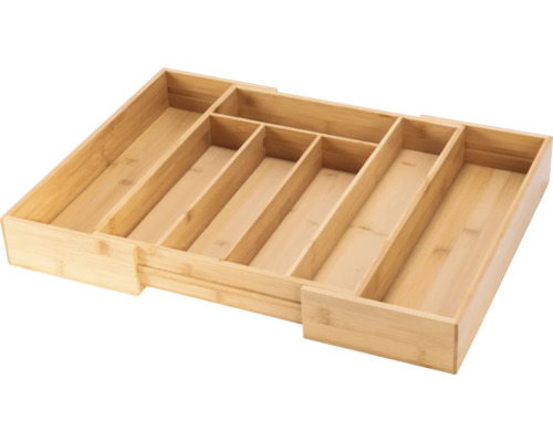 Drevený organizér na príbory s niekoľkými priehradkami