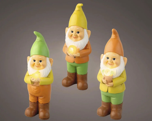 Traja záhradní trpaslíci so svetelnými prvkami na dekoráciu záhrad a vonkajších priestorov